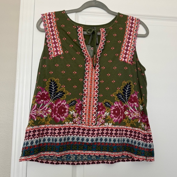 Anthropologie Tops - Boho Floral Olive Sleeveless Top
